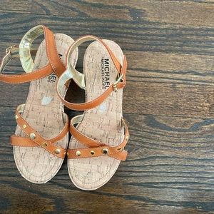Michael kors sandals kids 3 like new condition